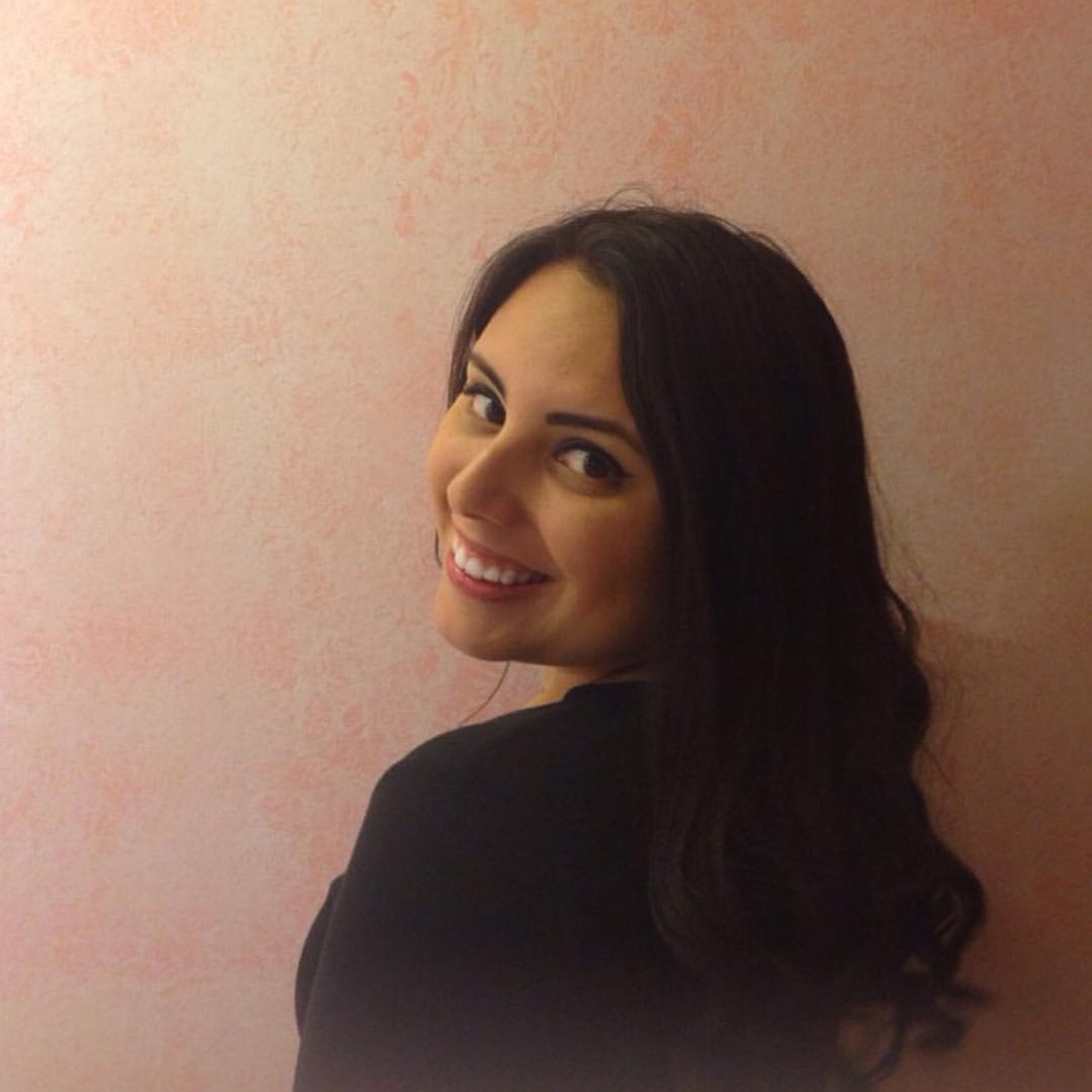 Meet your Posher, Elissa